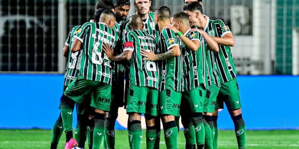 Cazares viene del América Mineiro.