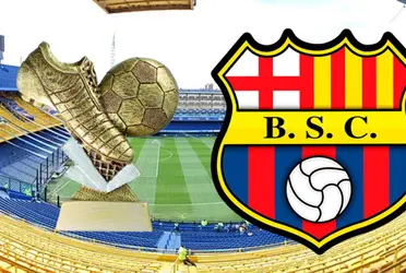 Ahora como directivo de Boca Delgado luce muy distinto a sus épocas en Barcelona