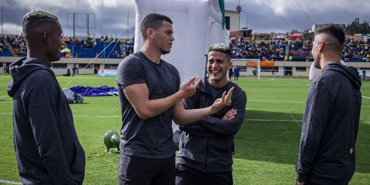 Bustos definió el once para jugar en Loja