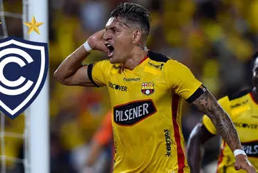 Carlos Garcés fracasó en el Ídolo y así le está yendo en su nuevo equipo