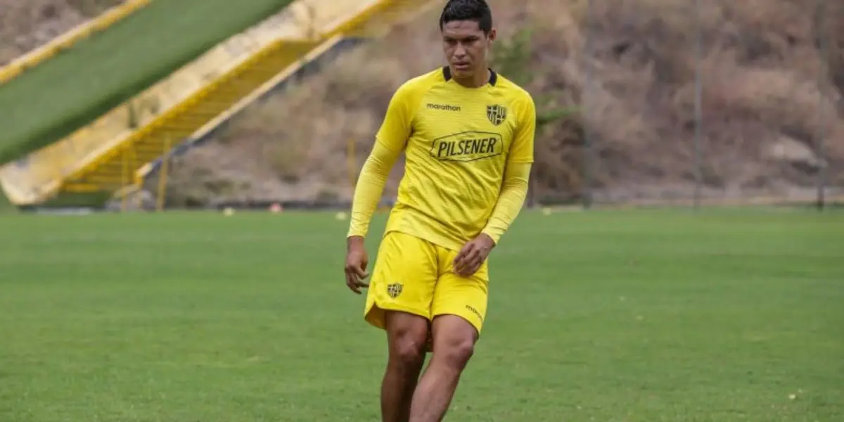 Con Bustos no dio pie con bola, en el austro es titular inamovible