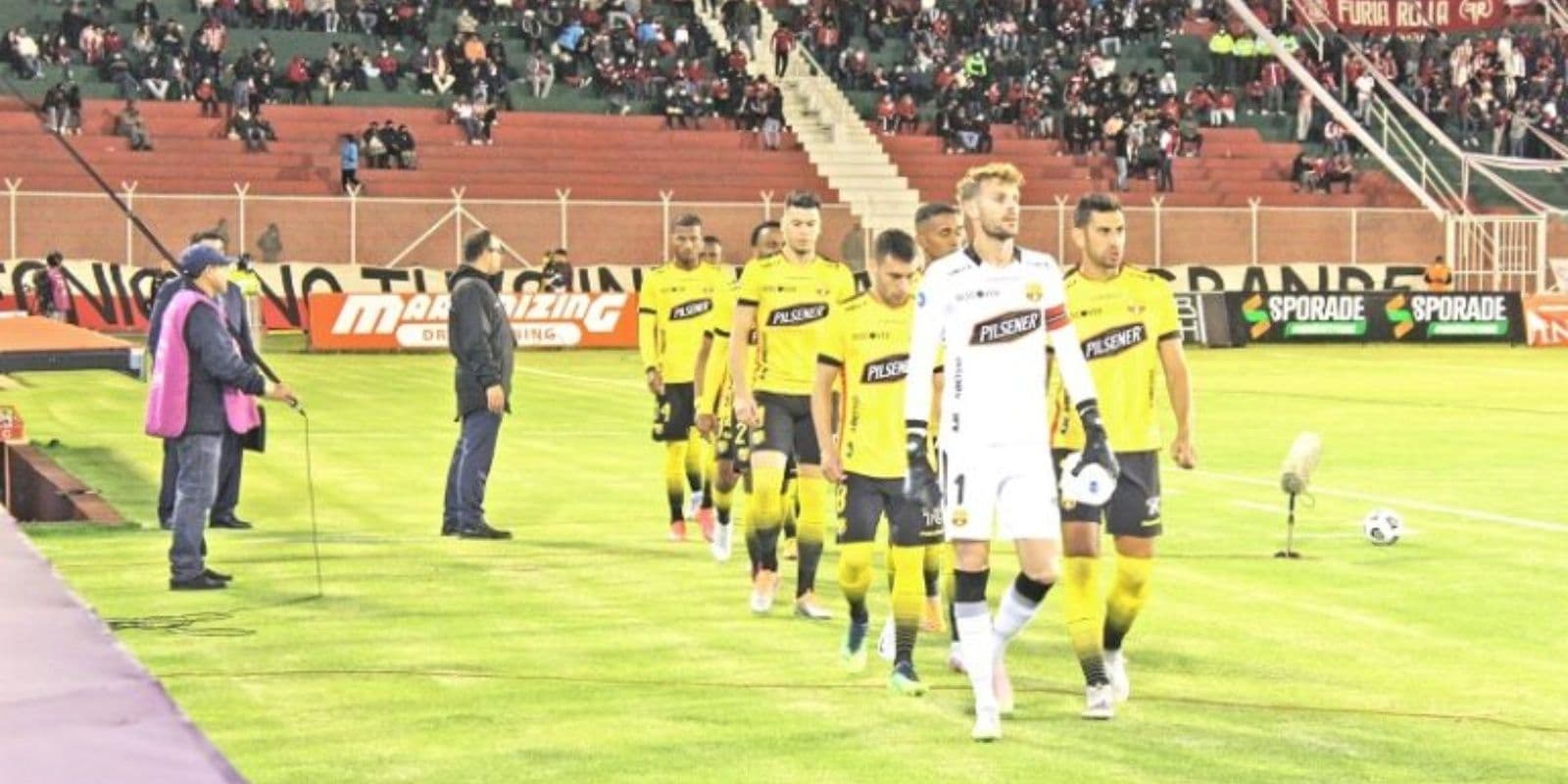 Cuando de jugadores importantes, irremplazables y determinantes se trata, en Barcelona SC, se habla de Damián Díaz