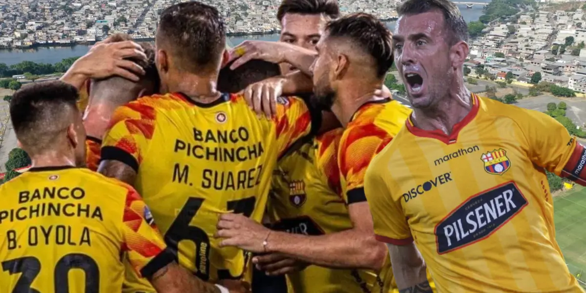 Damián Díaz y jugadores de Barcelona SC (Foto tomada de: Barcelona SC/API)