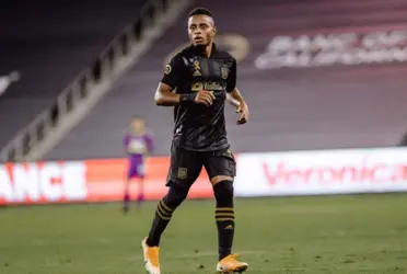 Diego Palacios ya no llegará a Barcelona porque priorizara seguir en el extranjero.