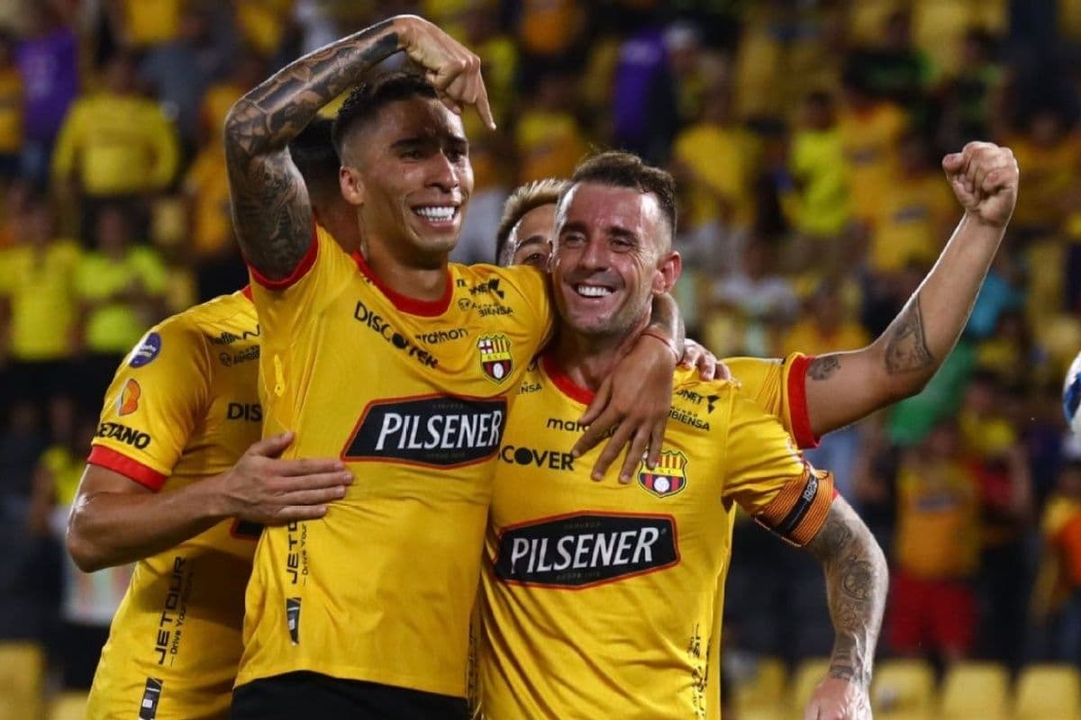 El atacante del Ídolo espera retirarse en el club