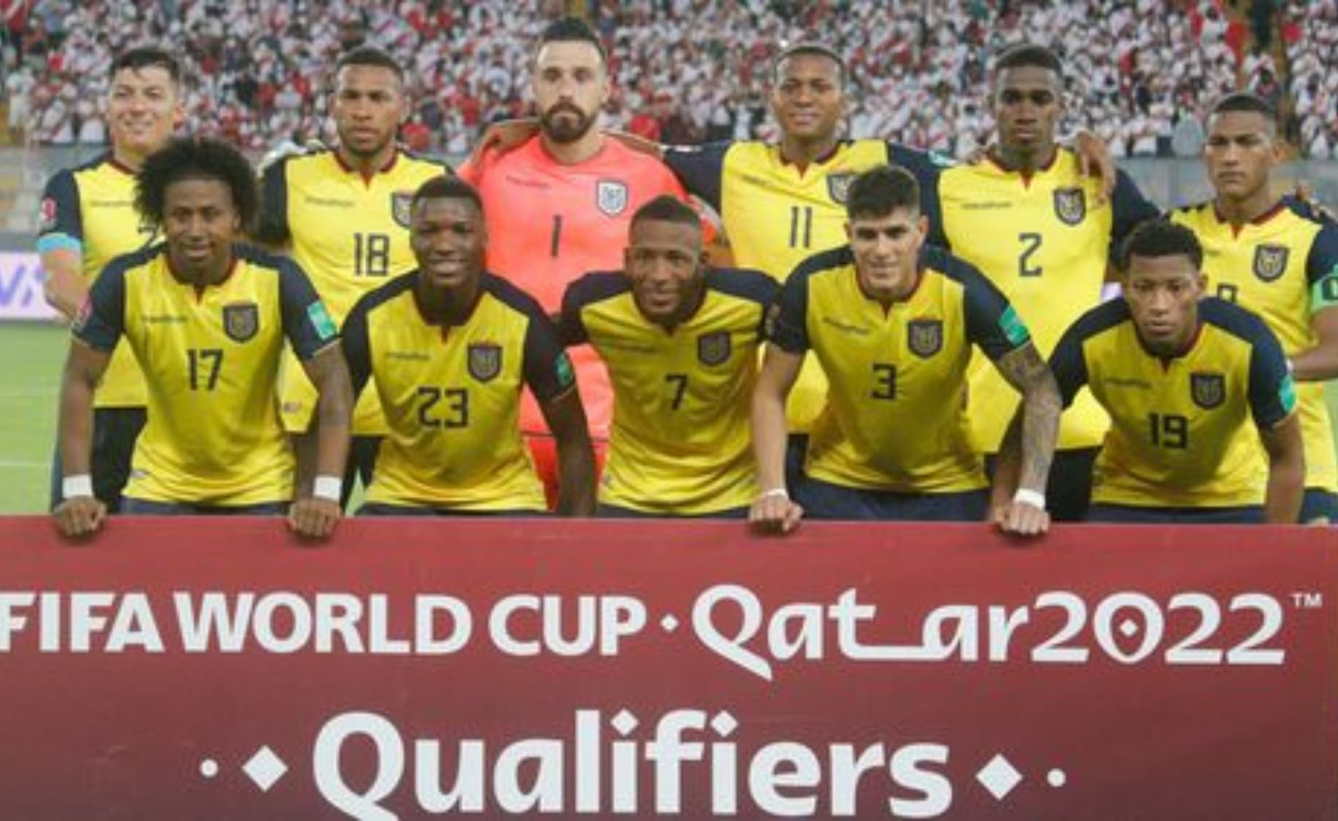El defensa disputó un espectacular partido con la selección ecuatoriana