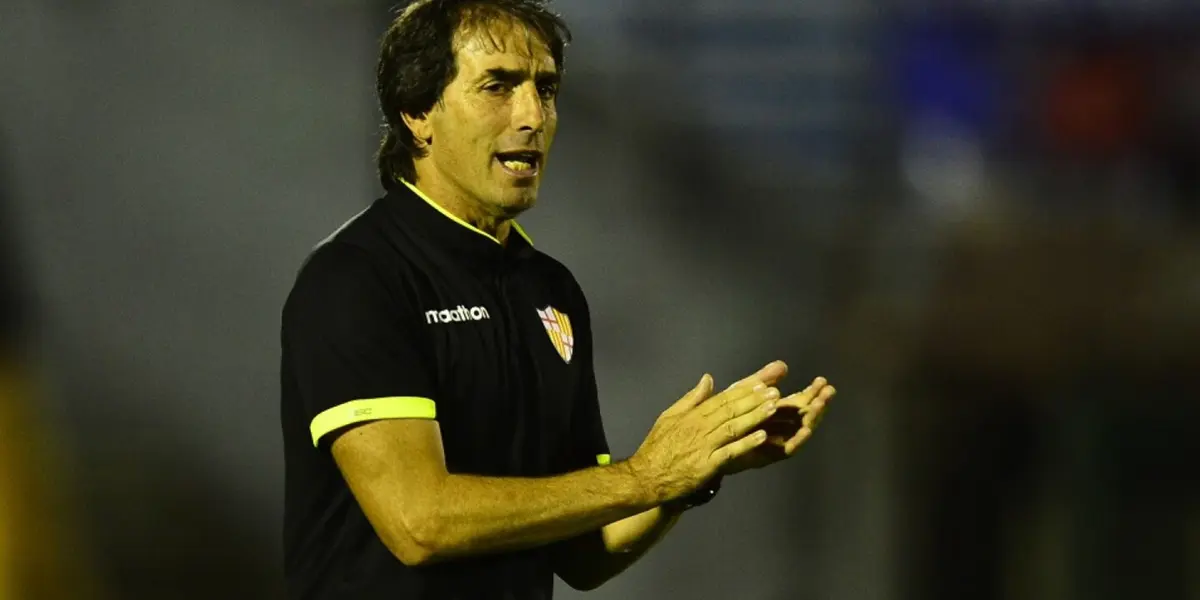 El estratega uruguayo dejó unas declaraciones que desmotivan en el Ídolo.