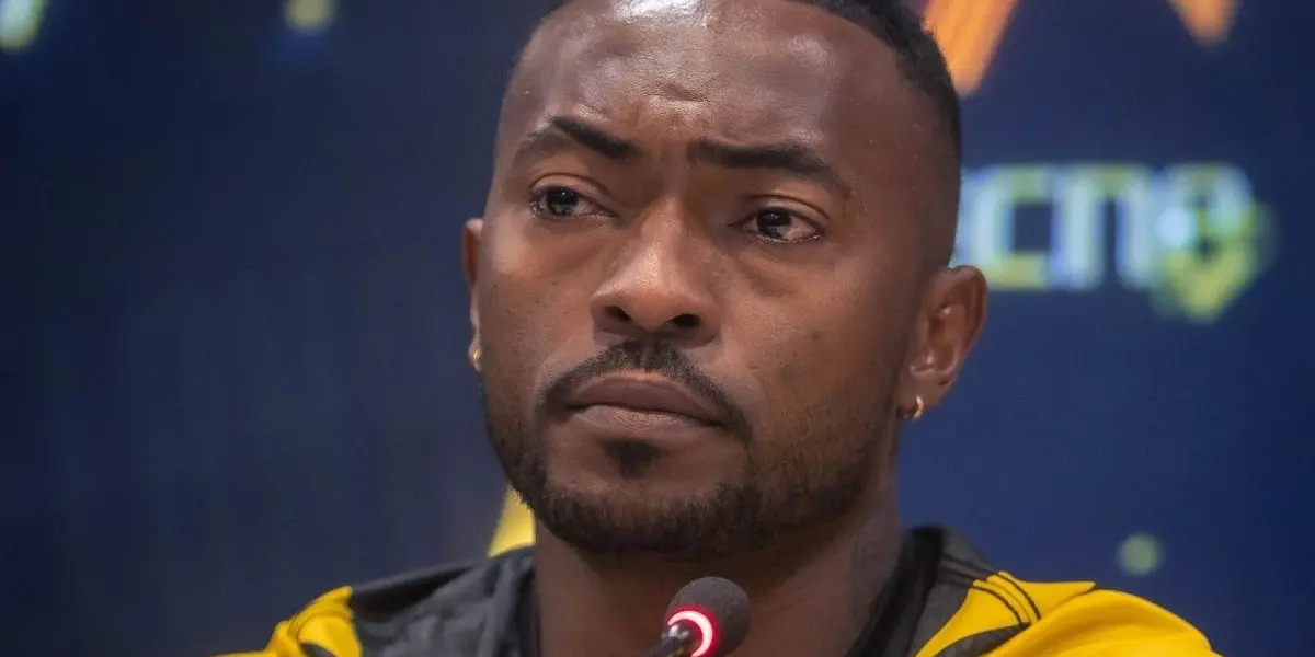 El lateral se unió al club y ya entrena