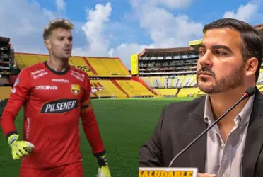 El presidente de la comisión de fútbol habló del momento que estaban decidiendo ir por la ficha del arquero argentino.