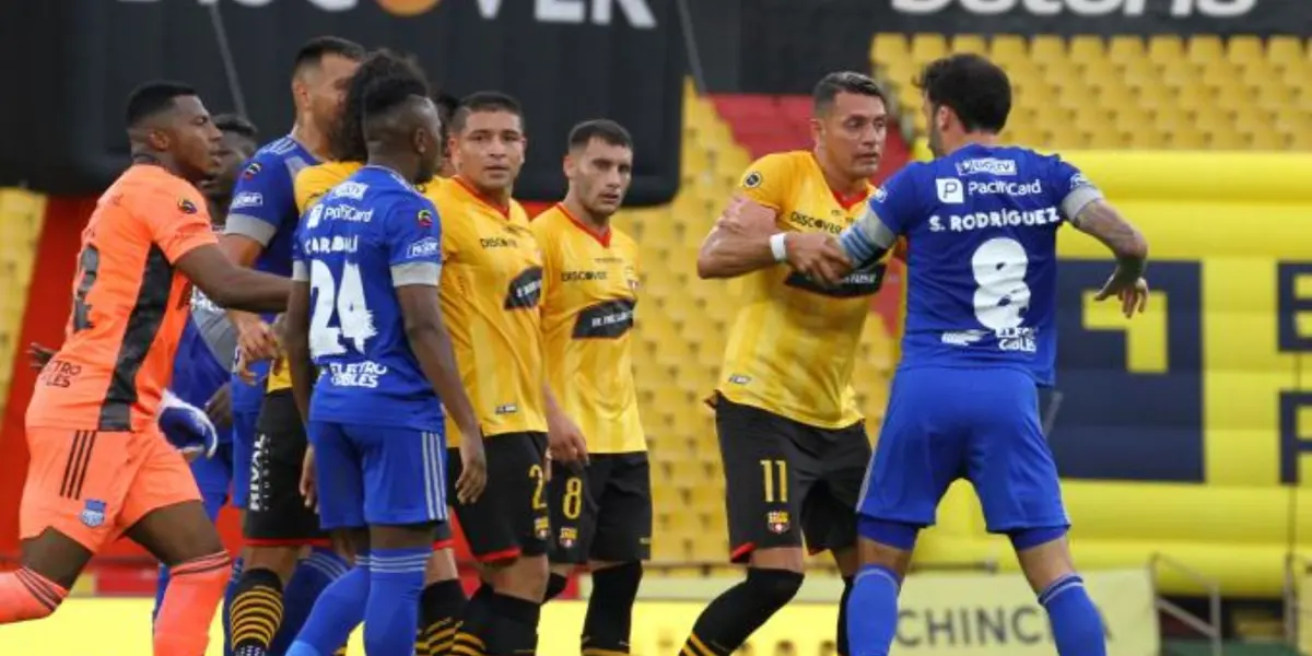 El técnico de Emelec tiene una gran fila de derrotas