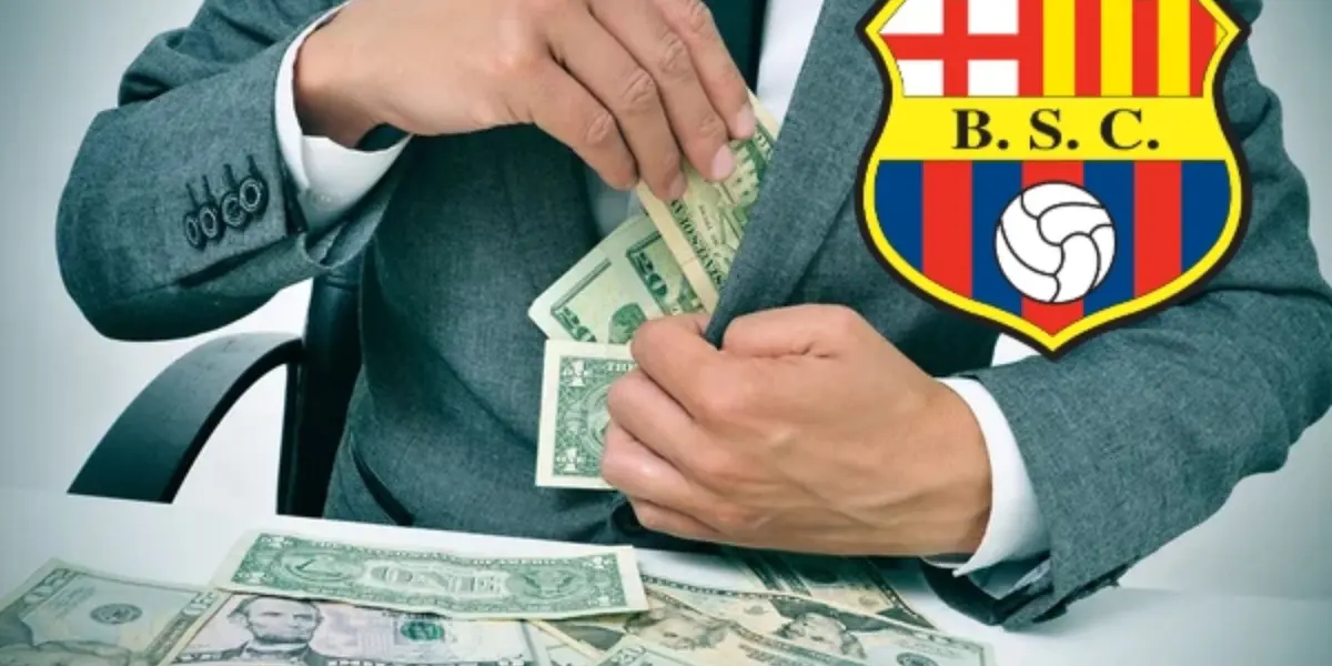 Es el que se encarga de poner y sacar jugadores.