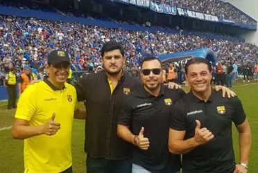 Ex directivo de Barcelona se iría a la política