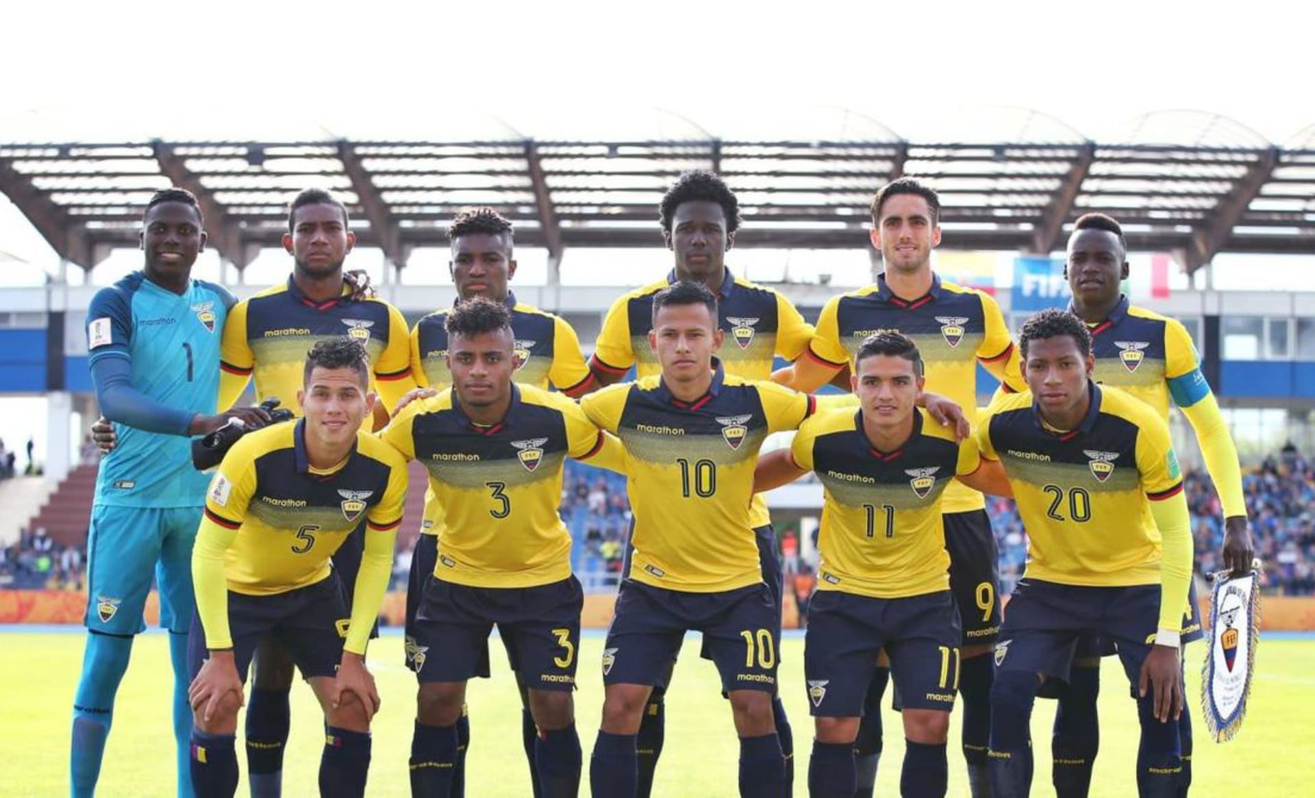 Exjugador de Barcelona no se pronuncia ante salida de Ecuador en el mundial