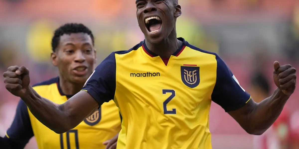 Félix Torres milita en el Santos Laguna.