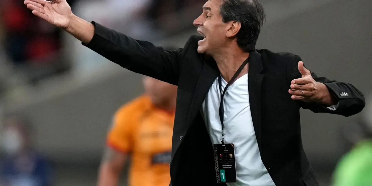 Jugador regresa a Barcelona y estará en la práctica de mañana