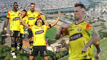 Jugadores de Barcelona SC y Damián Díaz (Foto tomada de: Barcelona SC/API)