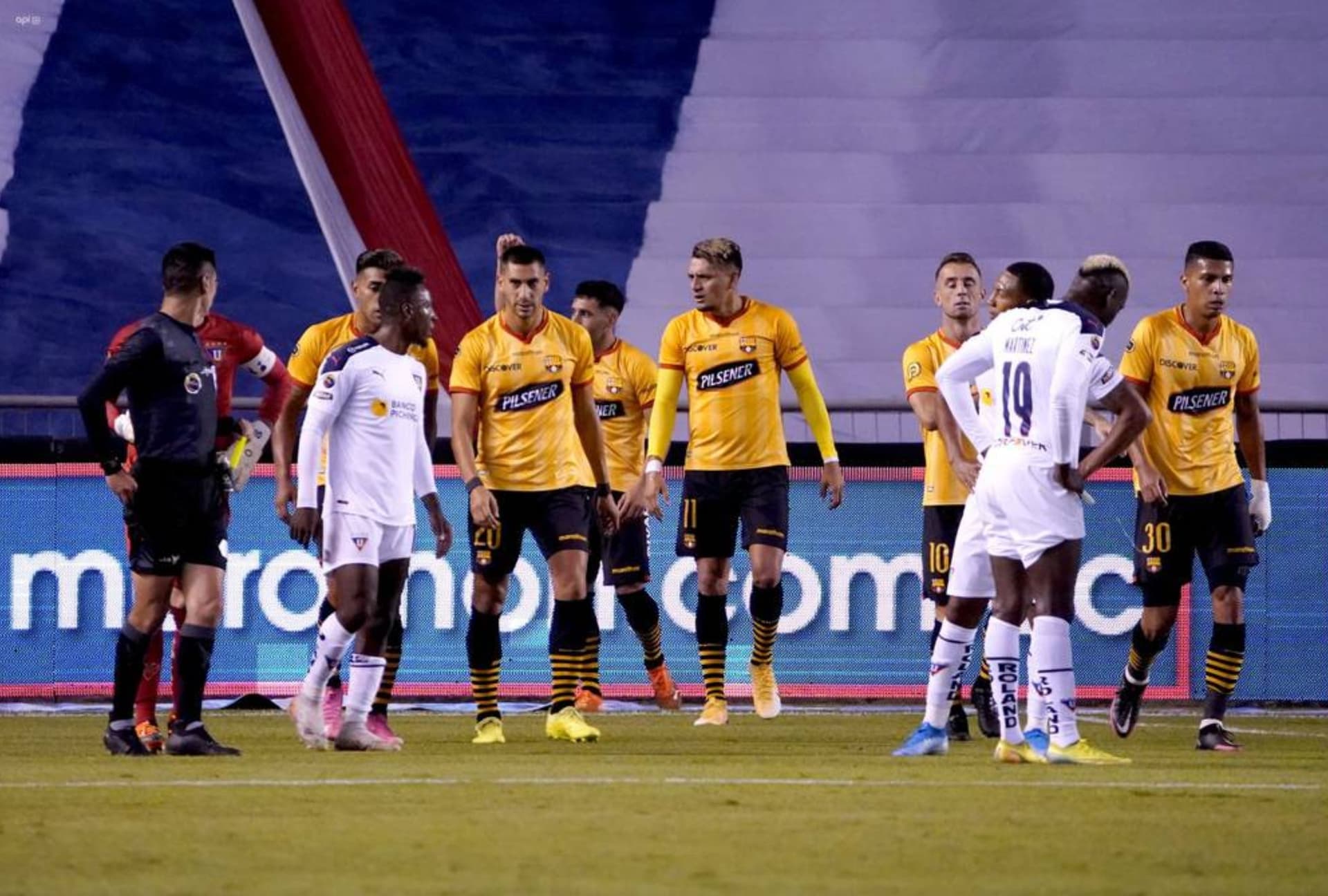 Liga Deportiva Universitaria no compraria el pase del jugador canario