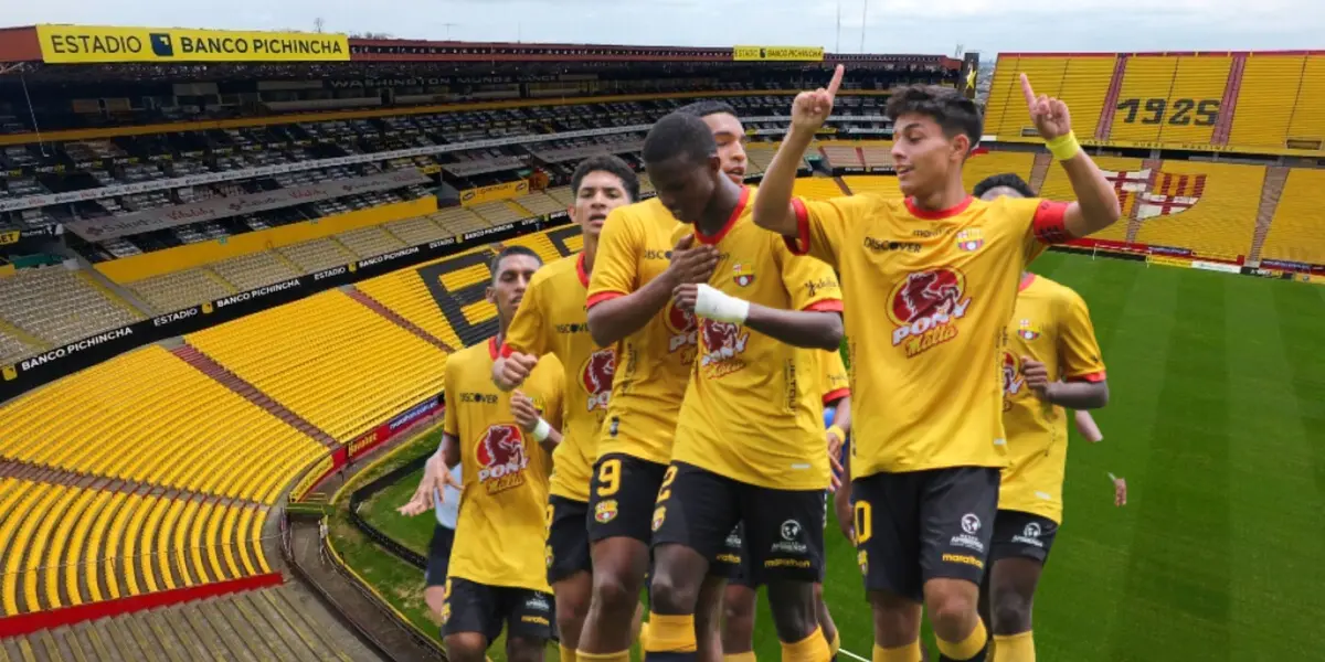 Lo que hizo un juvenil de BSC, al haberse cancelado la práctica de ayer en la tarde