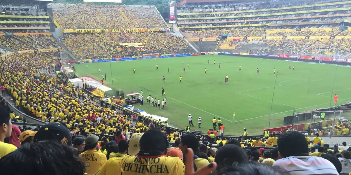 Los hinchas del Ídolo no estaban de acuerdo con la hora de algunos partidos