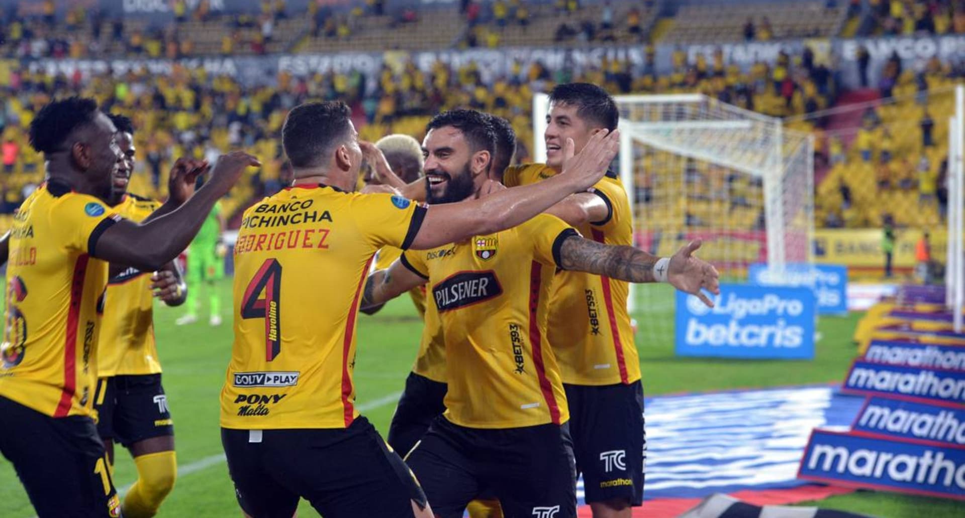Los jugadores están listos para llenar de goles a todos.