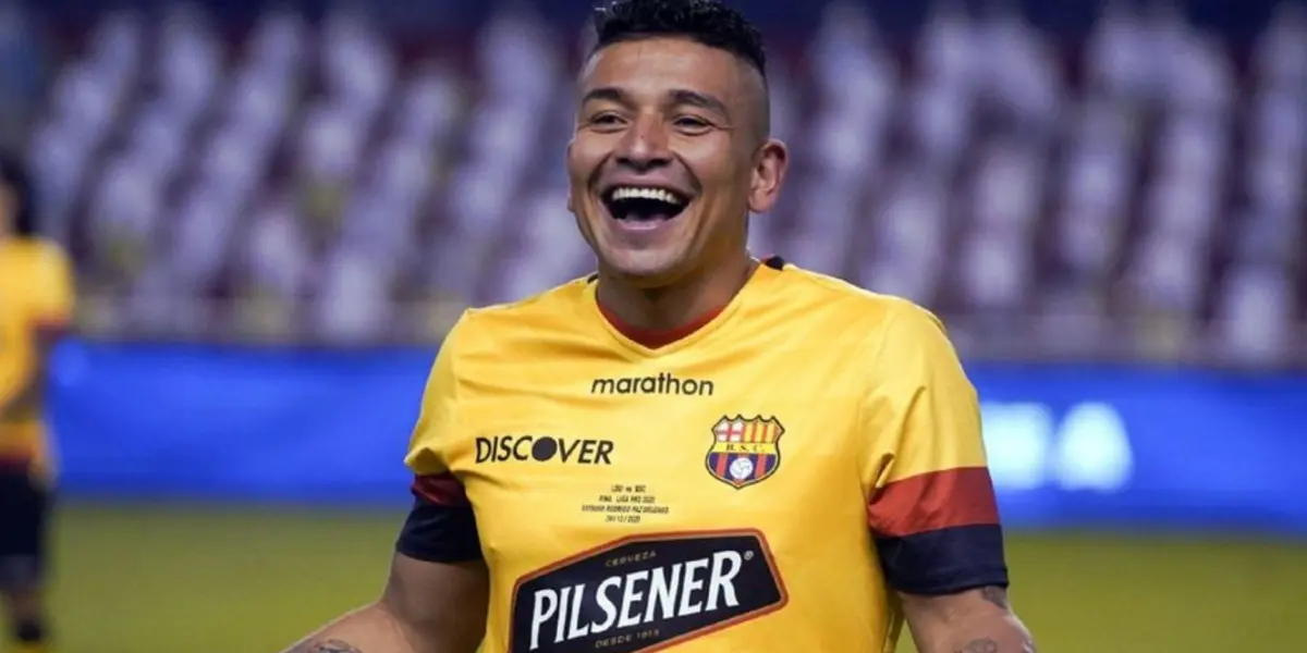 Mario Pineida no se cuida para lo que será la temporada 2023