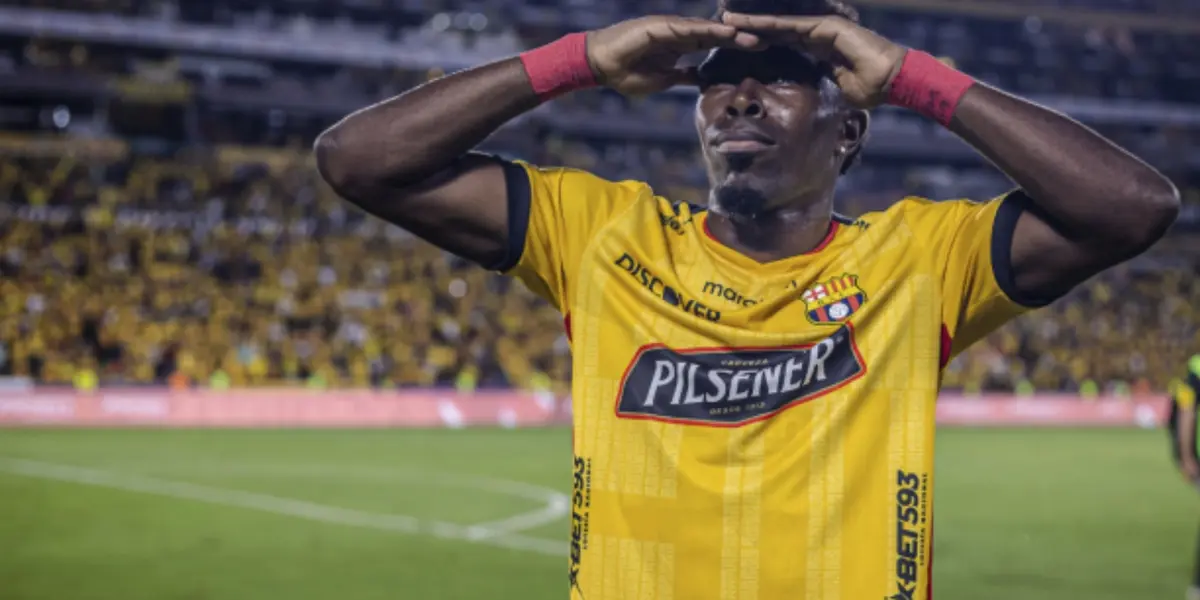 Michael Carcelén se queda en Barcelona SC hasta el momento, debido a que sus otras opciones para el club se han quedado lejos por lo económico