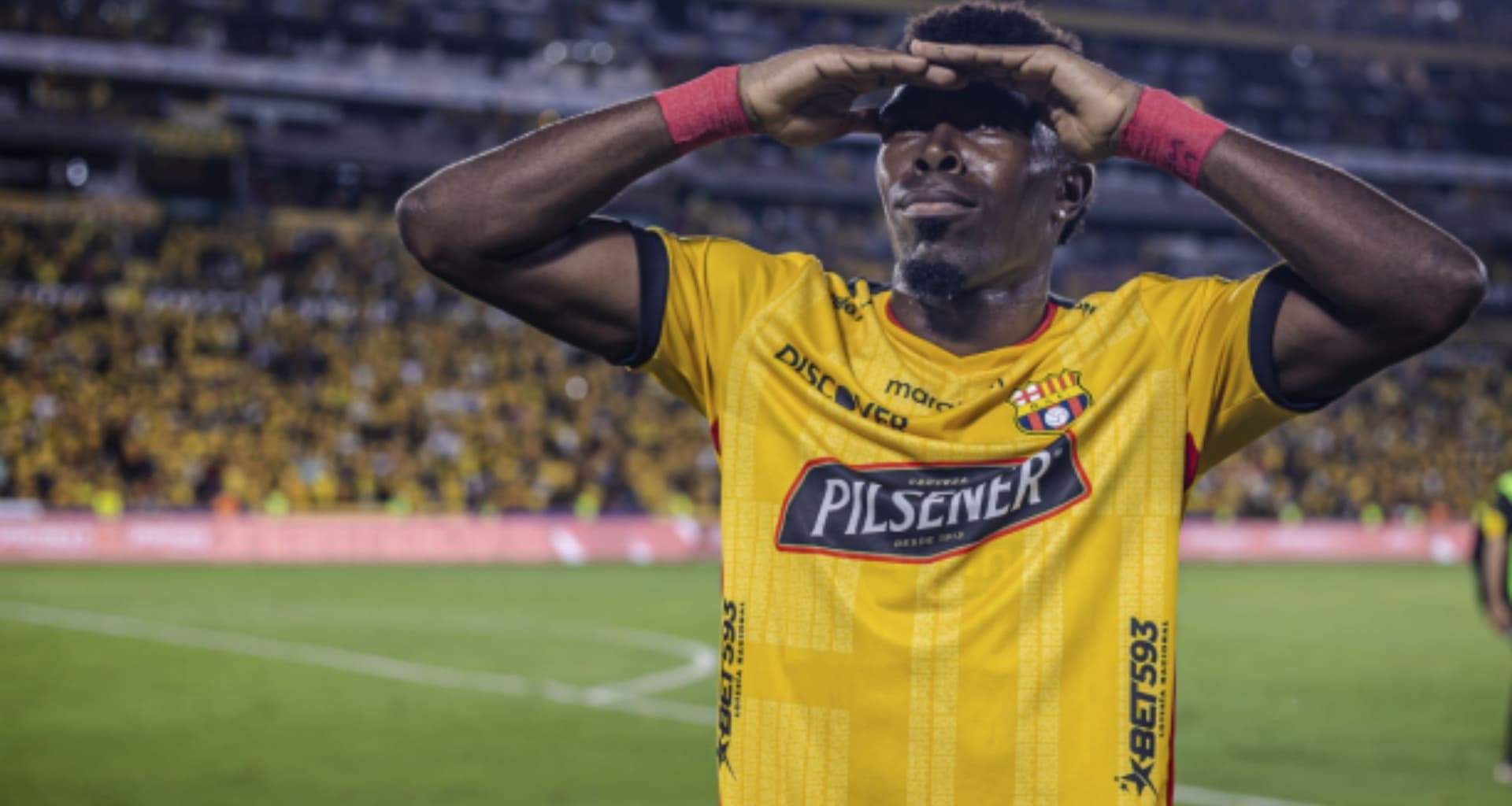 Michael Carcelén se queda en Barcelona SC hasta el momento, debido a que sus otras opciones para el club se han quedado lejos por lo económico