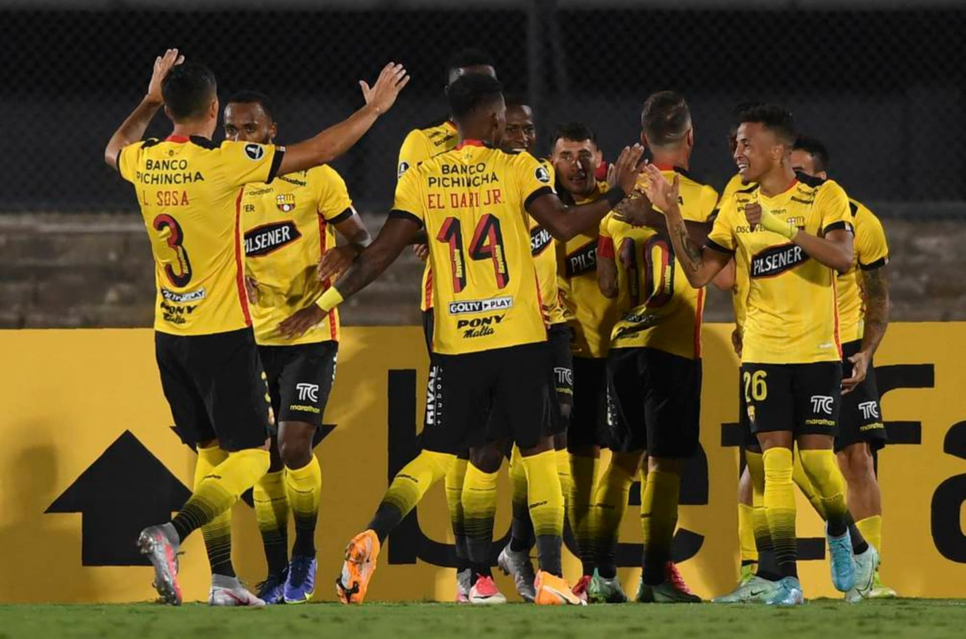 Souza en la cuerda floja por el precio de su pase