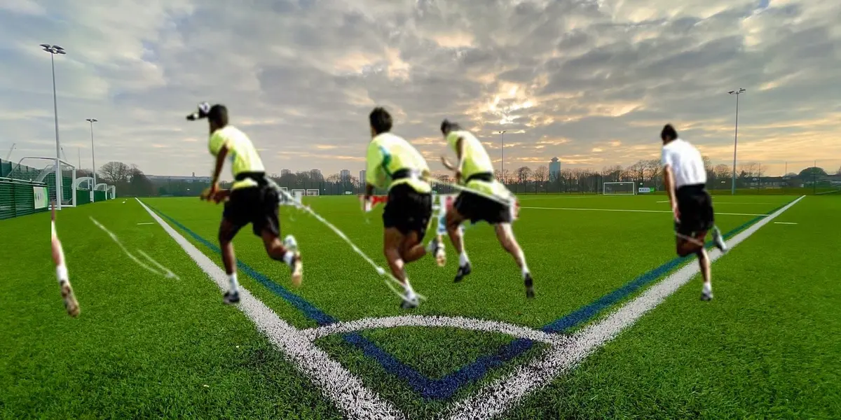 Un joven Rubén Darío Insua tomó medidas un poco particulares para llamar la atención de ciertos jugadores de Barcelona SC