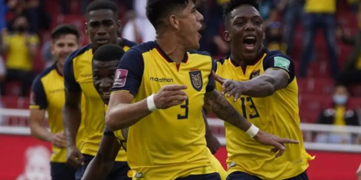 Uno de las figuras de la Tri fué entrenado por ex entrenador canario