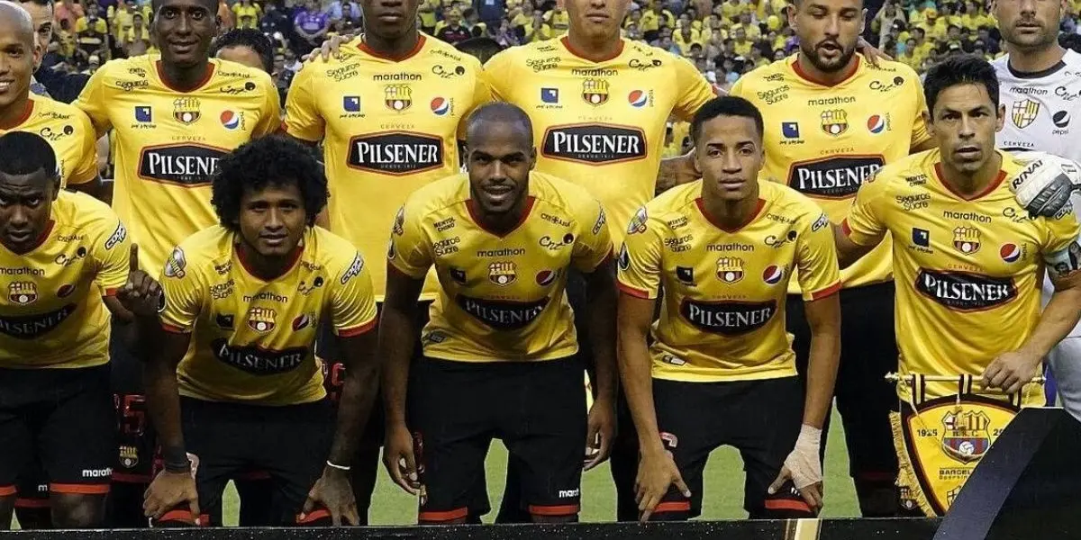 Víctor Mendoza deja muchas dudas ante la ausencia de Javier Burrai