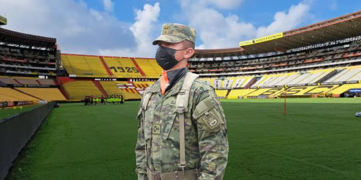 Pedro León tuvo que hacer el servicio militar peruano y combinarlo con su insipiente carrera futbolística 